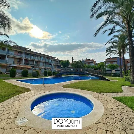 Domuum Holidays - Port Marino *