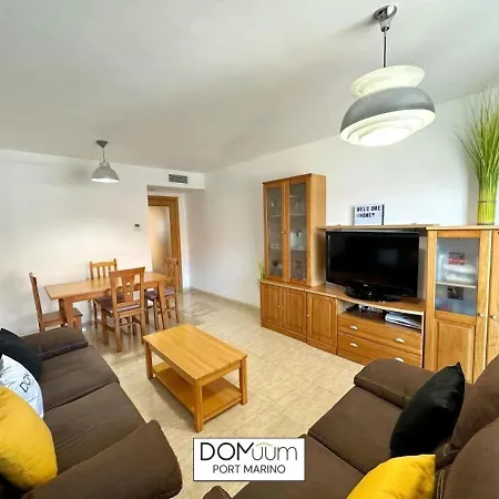 Domuum Holidays - Port Marino Appartement *